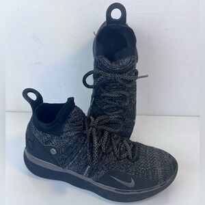 Nike Zoom KD 11 Twilight Pulse 2018 Mens 7 Shoes Black Sneaker AO2604-005